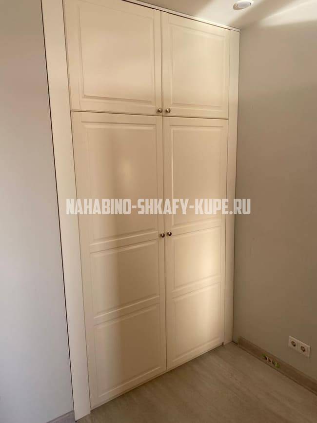 Распашные шкафы Нахабино