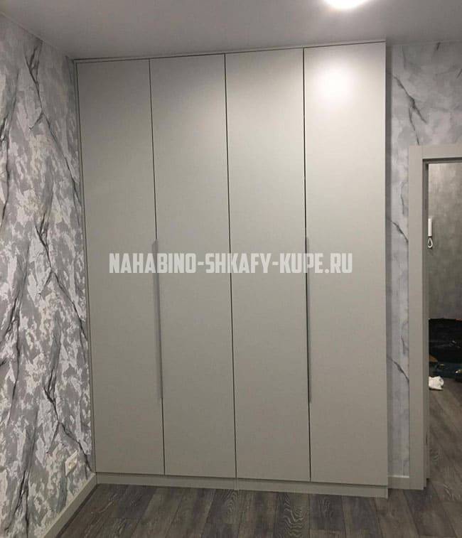 Распашные шкафы Нахабино